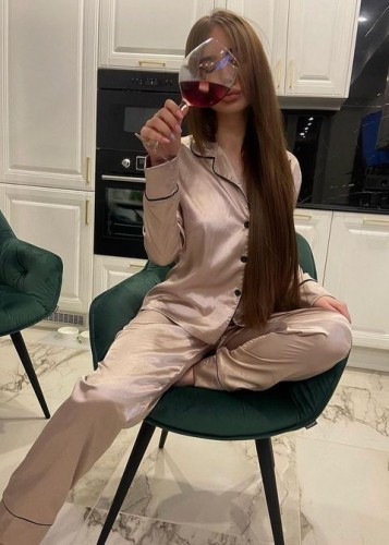 Анастасия, Г. Антрацит